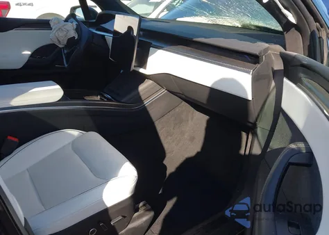 2022 Tesla Model X Plaid Tri Motor All-Wheel Drive из США, поврежденный, VIN 7SAXCBE66NF349867